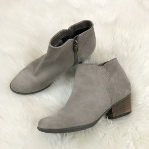 Blondo Tan Waterproof Mushroom Taupe Ankle Boot